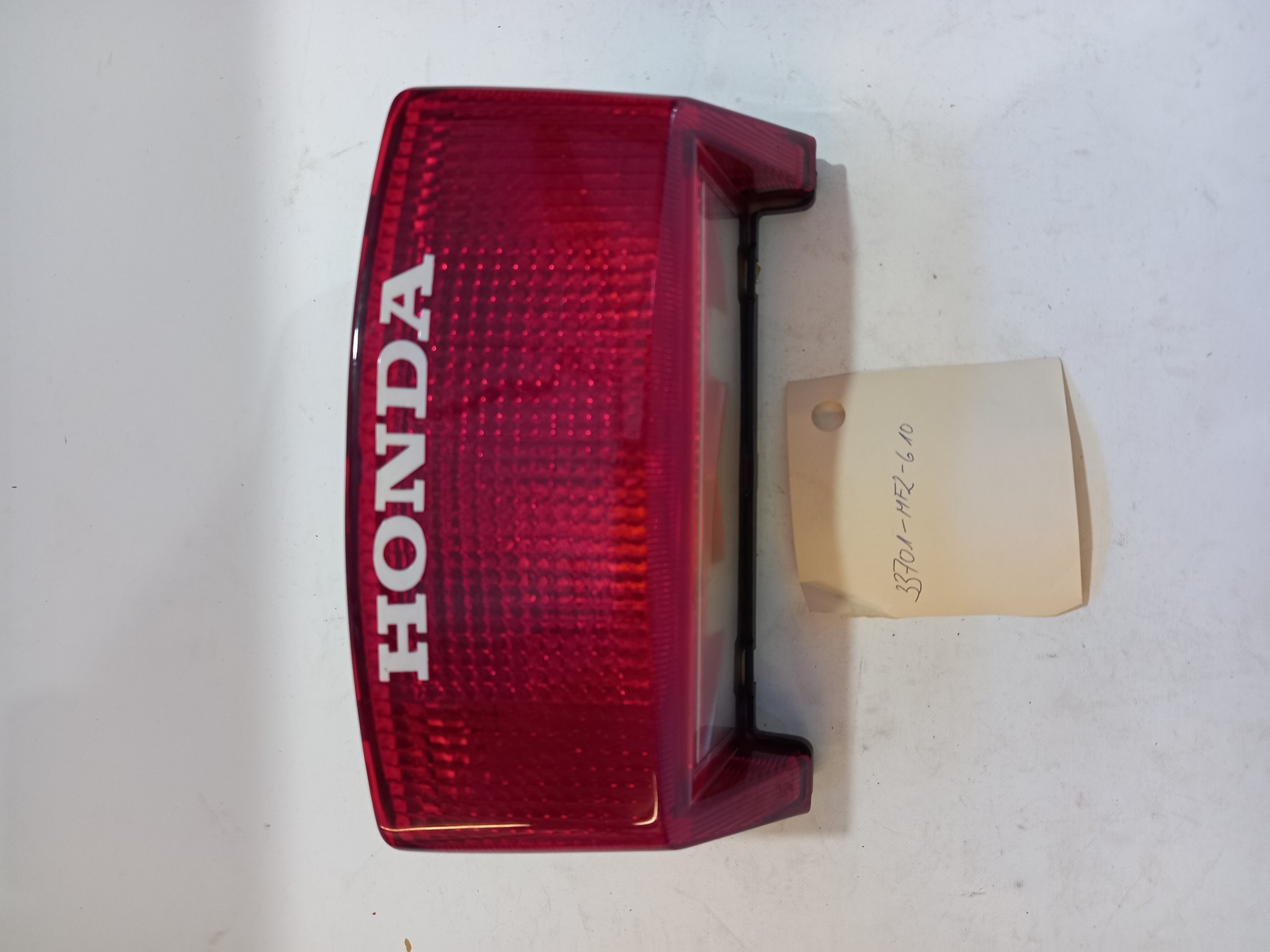 Picture of Honda  UNIT,TAIL LIGHT  33701-MF2-610